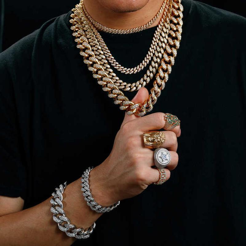 18K Gold  Diamond  Cuban Link Chain Necklace