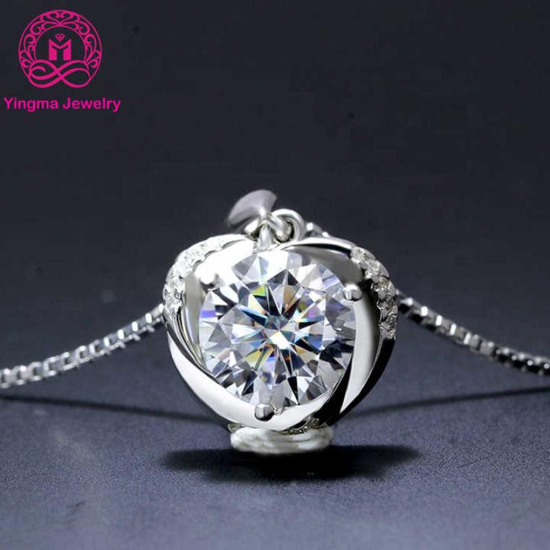 1.5 carat heart shape moissanite pendant necklace with round cut white D VVS GRA moissanite silver 925 gold plated necklace