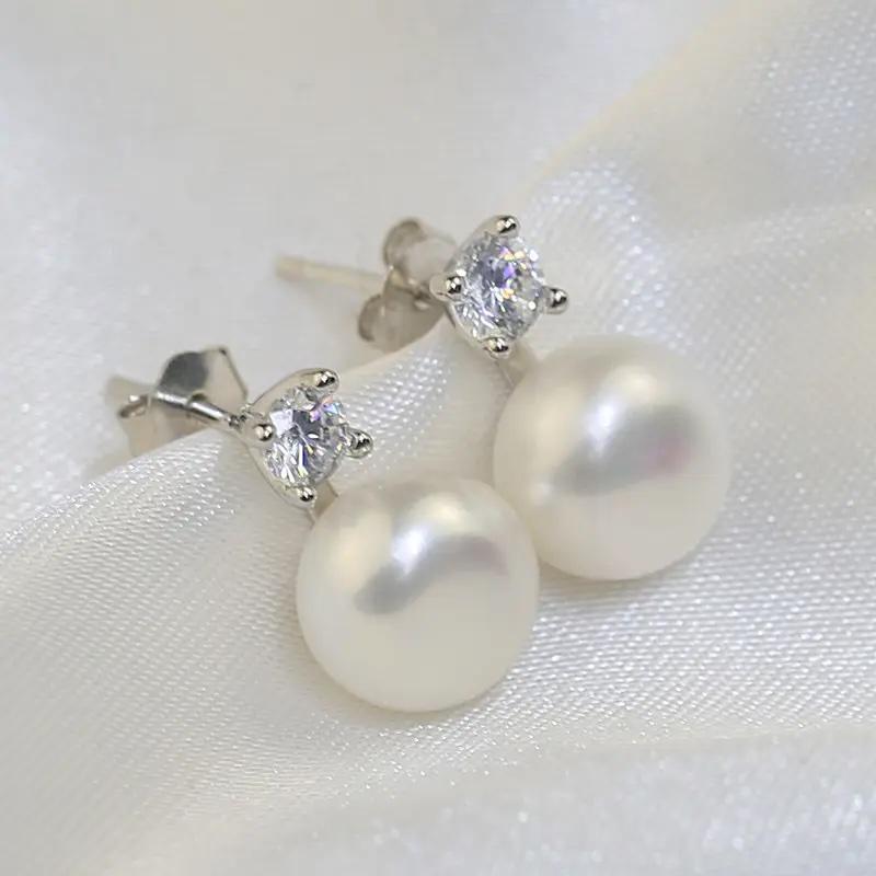 Wholesale Lot: 10 Pearl Earring Sets at Unbeatable Quality & Price!